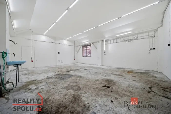 Pronájem skladu, Stěžery, 56 m2