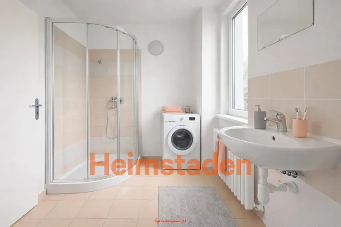 Pronájem bytu 1+kk, Karviná - Nové Město, Brožíkova, 28 m2