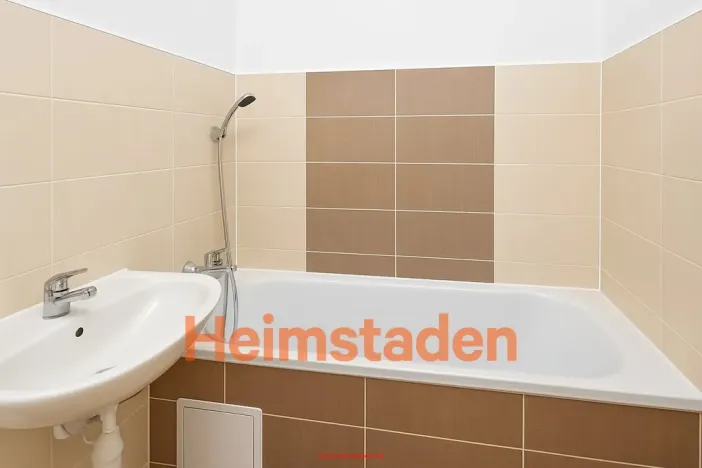 Pronájem bytu 2+1, Havířov - Město, Dlouhá třída, 53 m2