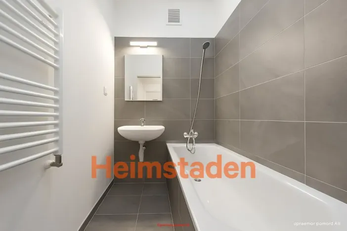 Pronájem bytu 2+kk, Ostrava - Poruba, Alšova, 57 m2