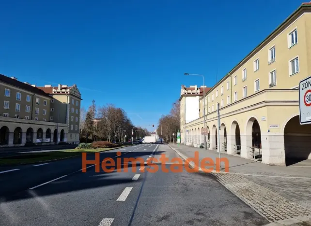 Pronájem komerční nemovitosti, Havířov - Město, Hlavní třída, 1 m2