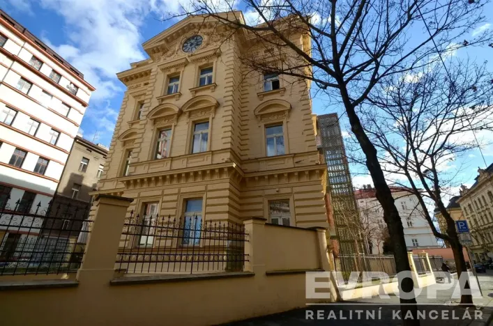 Pronájem bytu 2+kk, Praha - Vinohrady, U Zvonařky, 40 m2