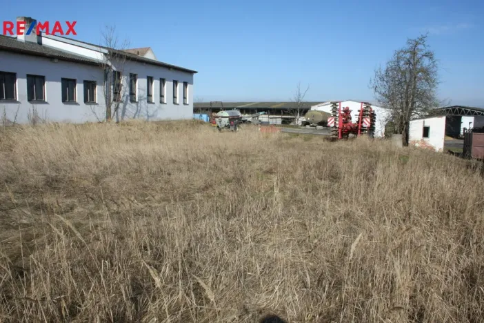 Pronájem komerční nemovitosti, Oslov, 430 m2