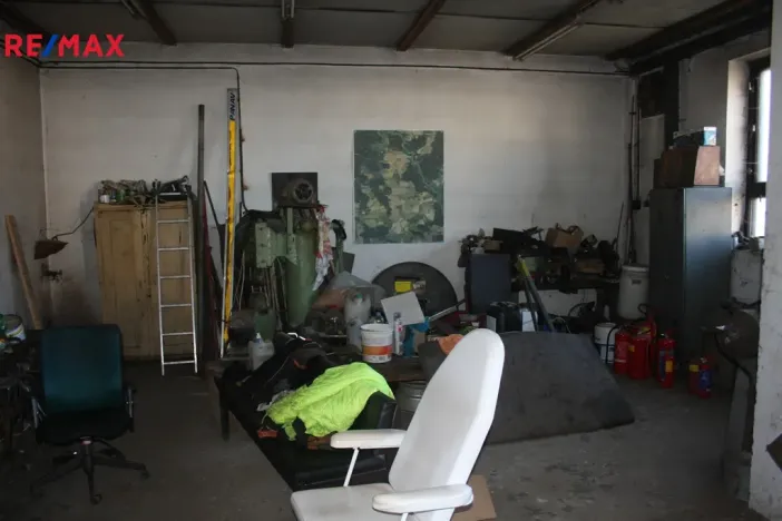 Pronájem komerční nemovitosti, Oslov, 430 m2