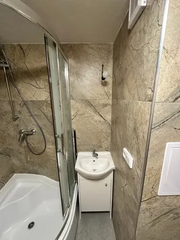 Pronájem bytu 1+1, Děčín, Na Pěšině, 36 m2