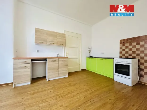 Pronájem bytu 1+1, Klatovy - Klatovy II, Masarykova, 54 m2