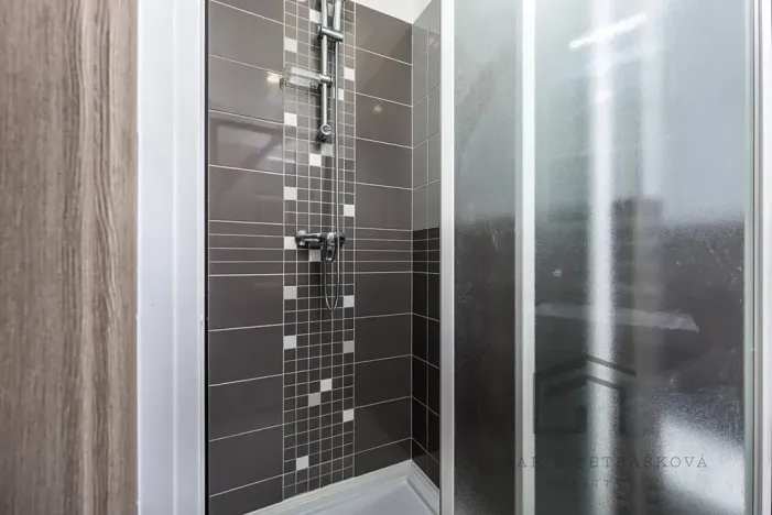 Prodej bytu 2+kk, Praha - Libeň, Pod Labuťkou, 40 m2