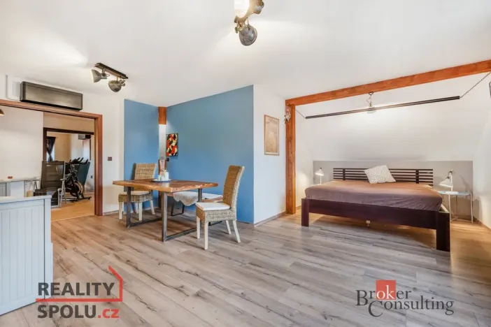 Prodej rodinného domu, Roprachtice, 460 m2