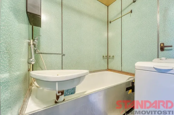 Prodej bytu 3+1, Holýšov, Pod Makovým vrchem, 66 m2