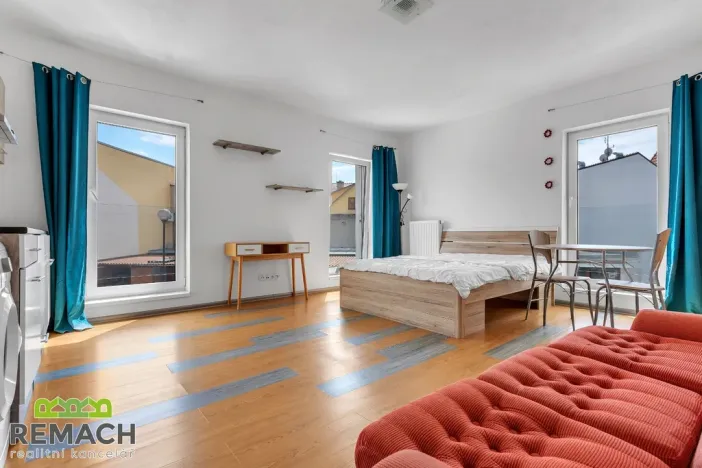 Pronájem bytu 1+kk, Uherské Hradiště, Jindřicha Pruchy, 35 m2