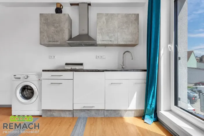 Pronájem bytu 1+kk, Uherské Hradiště, Jindřicha Pruchy, 35 m2