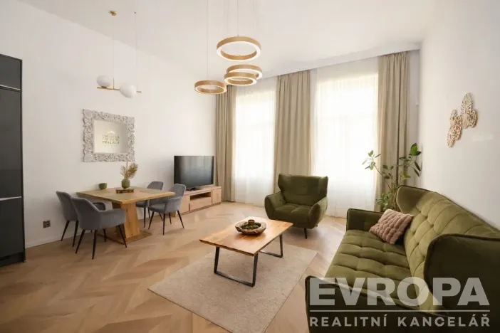 Pronájem bytu 2+kk, Praha - Vinohrady, U Zvonařky, 69 m2