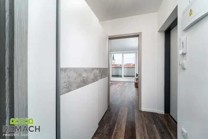 Pronájem bytu 2+kk, Uherské Hradiště, Jindřicha Pruchy, 144 m2