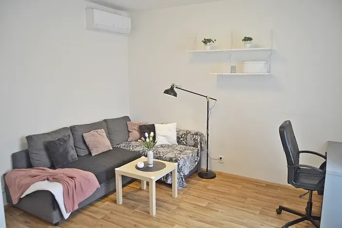 Pronájem bytu 2+1, Brno, Nejedlého, 50 m2