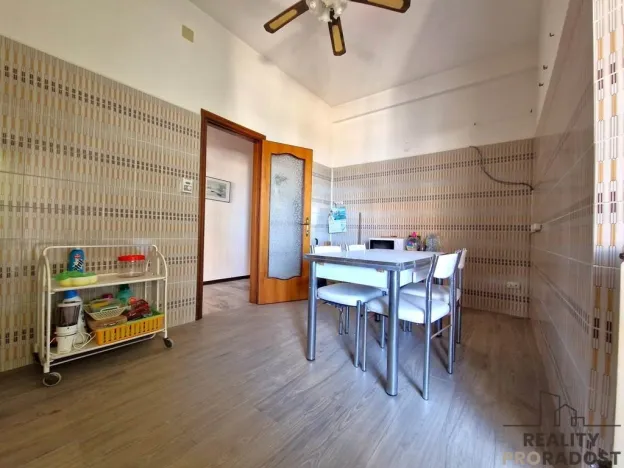 Prodej bytu 3+1, Via G. Garibaldi,Silvi,Itálie, 117 m2