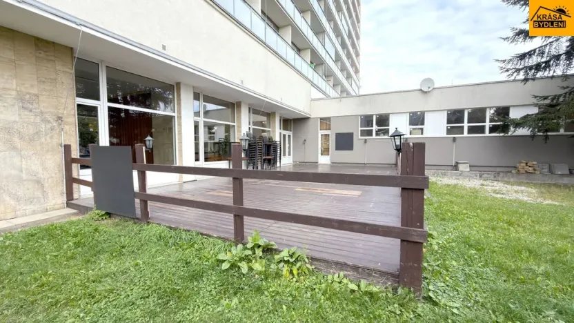 Prodej komerční nemovitosti, Olomouc - Neředín, 730 m2