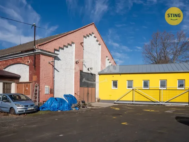Prodej komerční nemovitosti, Opava - Jaktař, U Stodol, 1100 m2