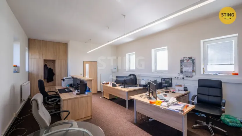 Prodej komerční nemovitosti, Opava - Jaktař, U Stodol, 1100 m2