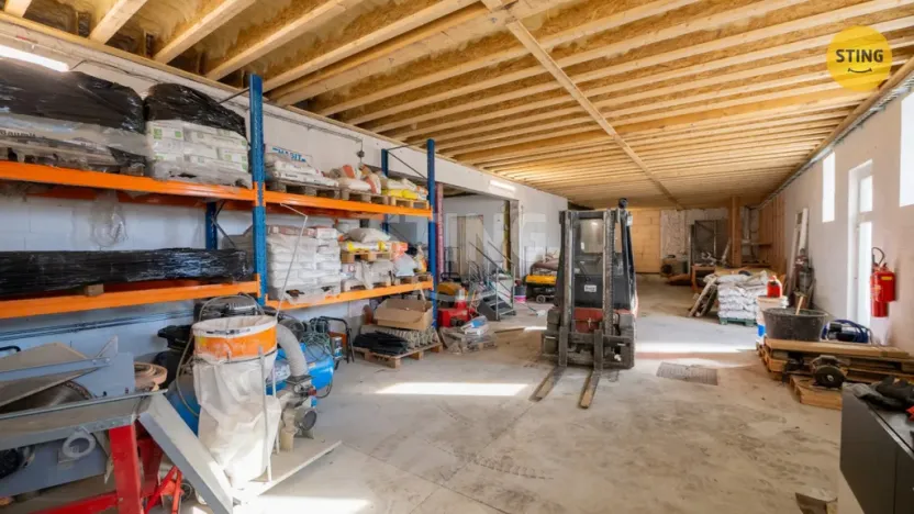 Prodej komerční nemovitosti, Opava - Jaktař, U Stodol, 1100 m2