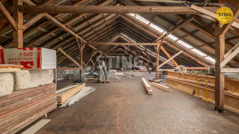 Prodej komerční nemovitosti, Opava - Jaktař, U Stodol, 1100 m2