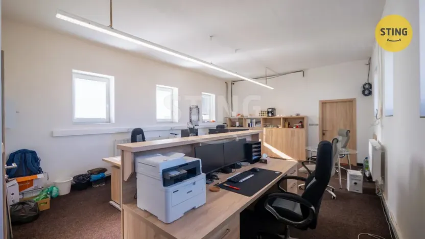 Prodej komerční nemovitosti, Opava - Jaktař, U Stodol, 1100 m2