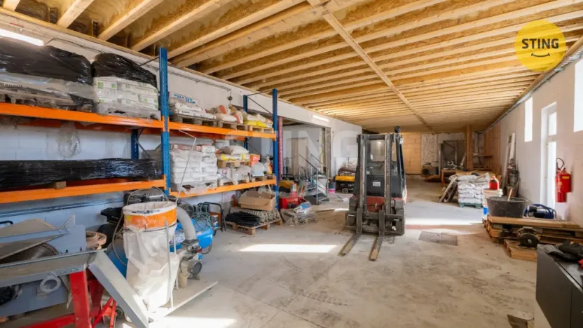Prodej komerční nemovitosti, Opava - Jaktař, U Stodol, 1100 m2