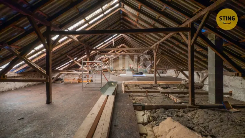 Prodej komerční nemovitosti, Opava - Jaktař, U Stodol, 1100 m2