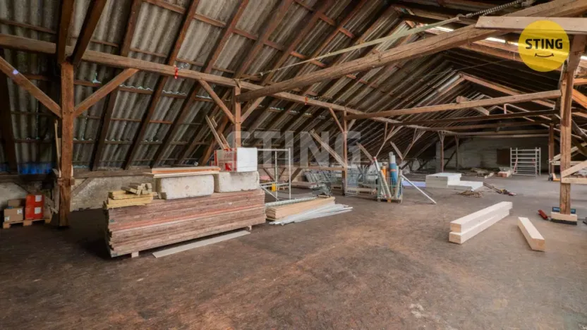 Prodej komerční nemovitosti, Opava - Jaktař, U Stodol, 1100 m2