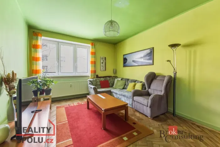 Prodej bytu 2+1, Hradec Králové - Pražské Předměstí, Gočárova třída, 72 m2