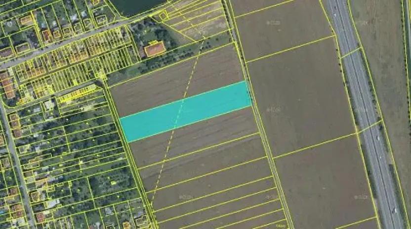 Prodej podílu pole, Tlumačov, 3989 m2