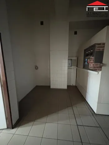 Pronájem obchodního prostoru, Ostrava, Halasova, 785 m2