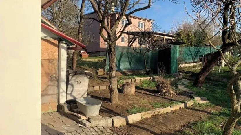 Pronájem zahrady, Brno, 340 m2