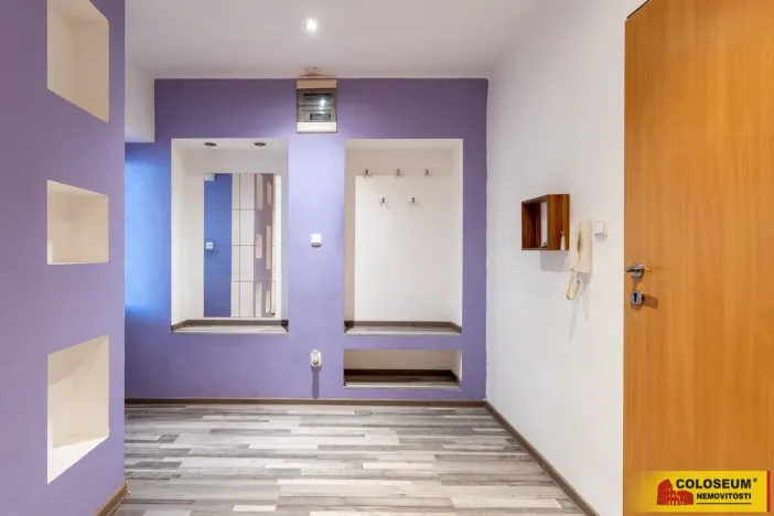 Prodej bytu 2+1, Zastávka, 69 m2