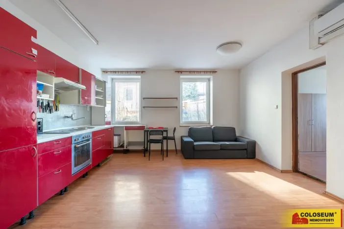 Prodej bytu 2+1, Zastávka, 69 m2