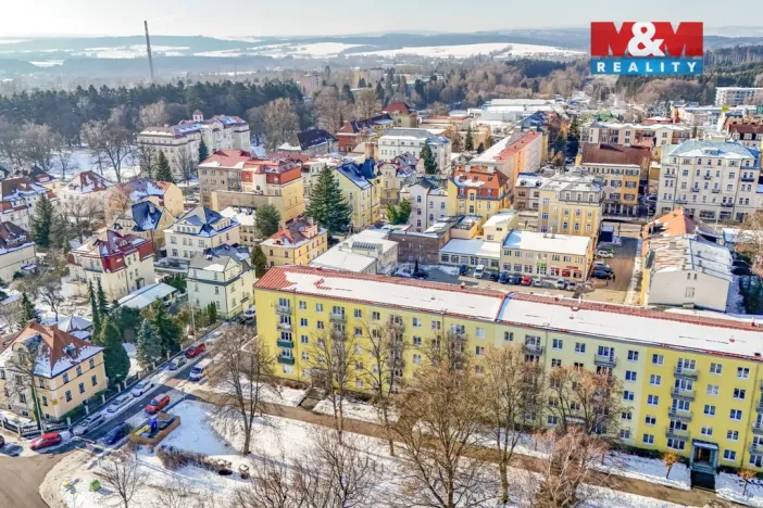 Prodej bytu 2+1, Mariánské Lázně, V Sadech, 48 m2