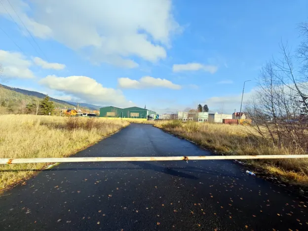 Prodej komerčního pozemku, Hroznětín, Nádražní, 3460 m2