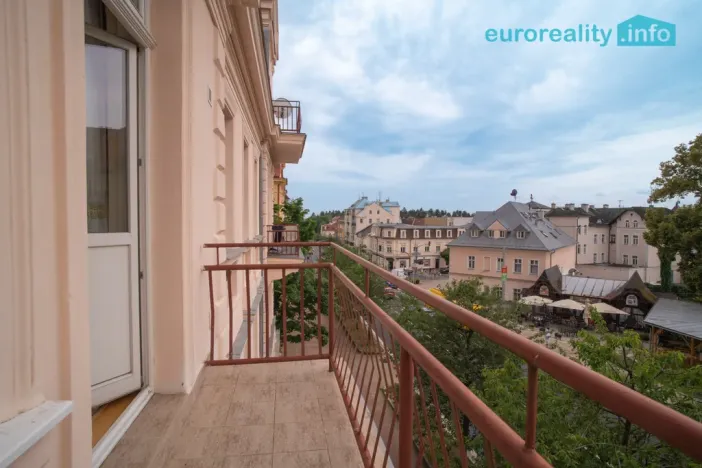 Prodej bytu 1+1, Mariánské Lázně, Hlavní třída, 35 m2
