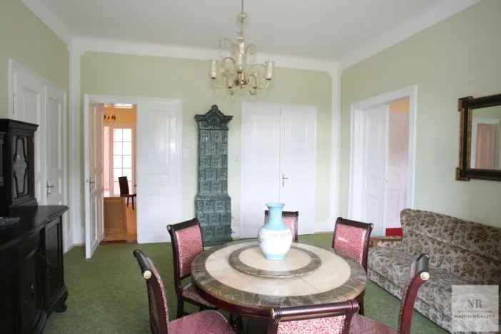 Pronájem vily, Karlovy Vary, K Přehradě, 250 m2