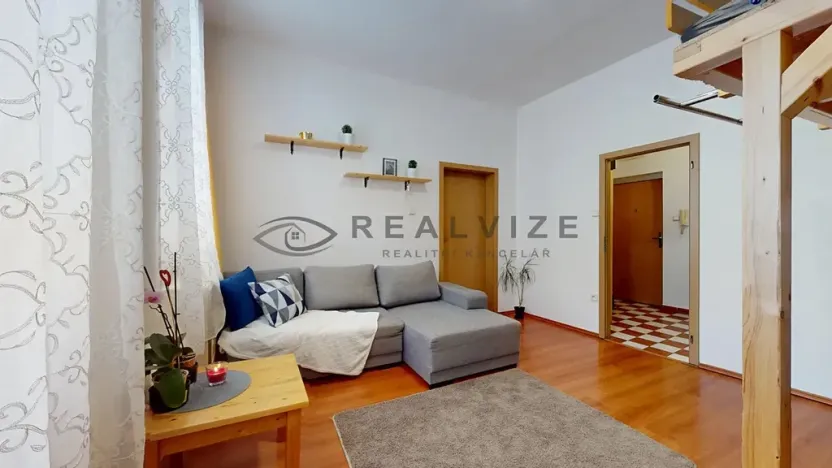 Pronájem bytu 1+1, České Budějovice, Otakarova, 35 m2