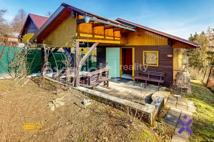 Prodej chaty, Vsetín, Potůčky, 33 m2