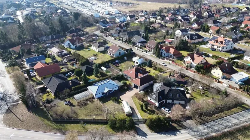 Prodej pozemku pro bydlení, Květnice, Mařinková, 703 m2