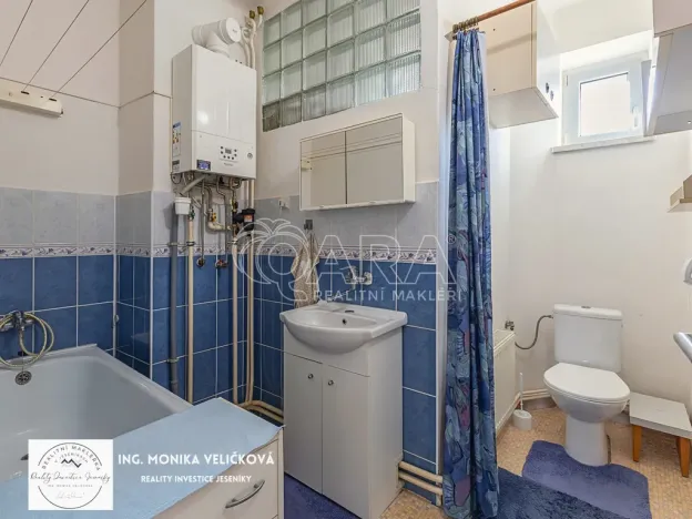 Prodej bytu 2+1, Krnov, Chářovská, 55 m2