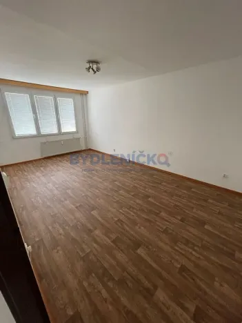 Pronájem bytu 3+1, České Budějovice, Branišovská, 81 m2