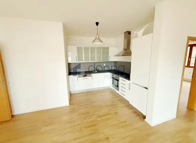 Pronájem bytu 3+kk, Praha, Jeremenkova, 64 m2