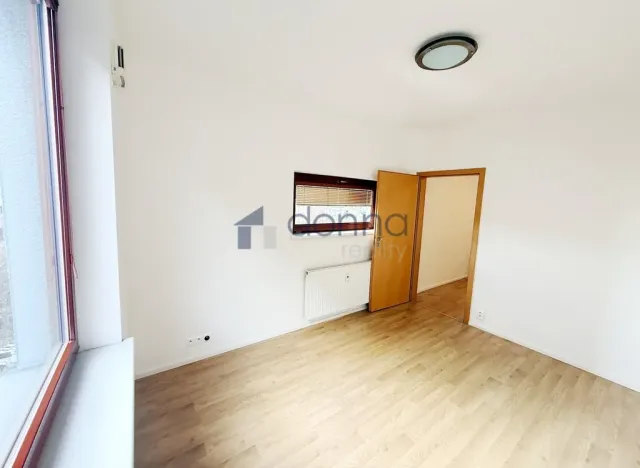 Pronájem bytu 3+kk, Praha, Jeremenkova, 64 m2