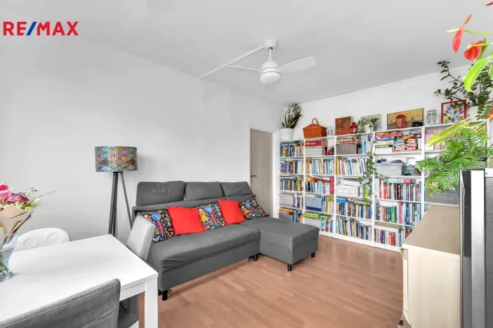 Prodej bytu 2+kk, Hradec Králové - Slezské Předměstí, Myslivečkova, 43 m2