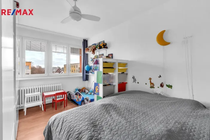 Prodej bytu 2+kk, Hradec Králové - Slezské Předměstí, Myslivečkova, 43 m2