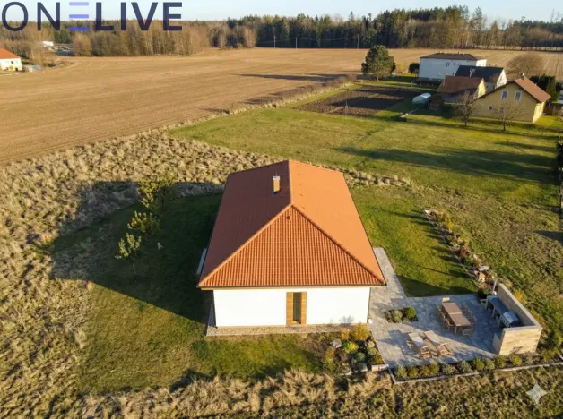 Prodej pozemku pro bydlení, Mirošov, 1479 m2