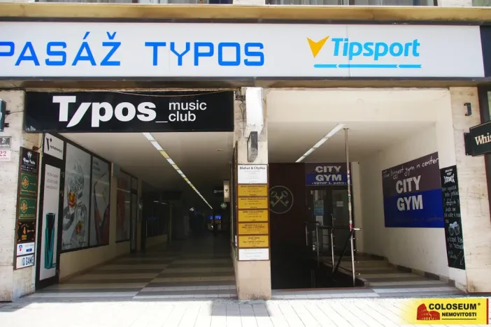 Pronájem obchodního prostoru, Brno - Brno-město, 75 m2