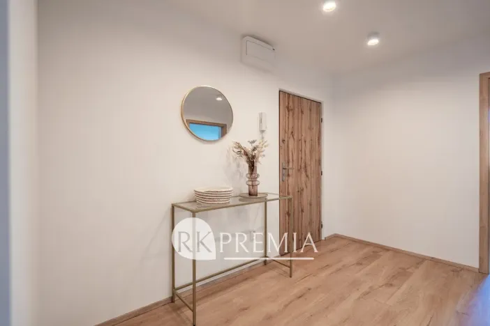 Pronájem bytu 3+kk, Teplice, Rooseveltovo náměstí, 67 m2